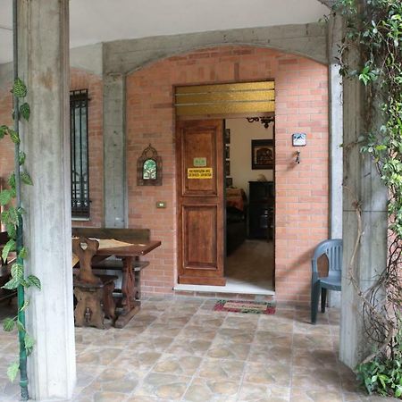 Bed and Breakfast Al Parco Curtatone Exterior foto
